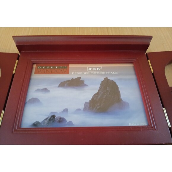 NEW Wooden Window Picture Frame Desktop Holds 4x6 Photos - Picture 6 of 13